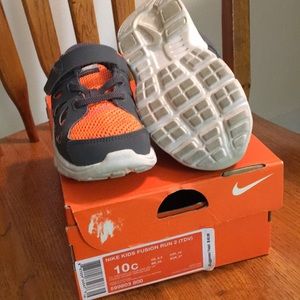 Nike kids fusion run 2